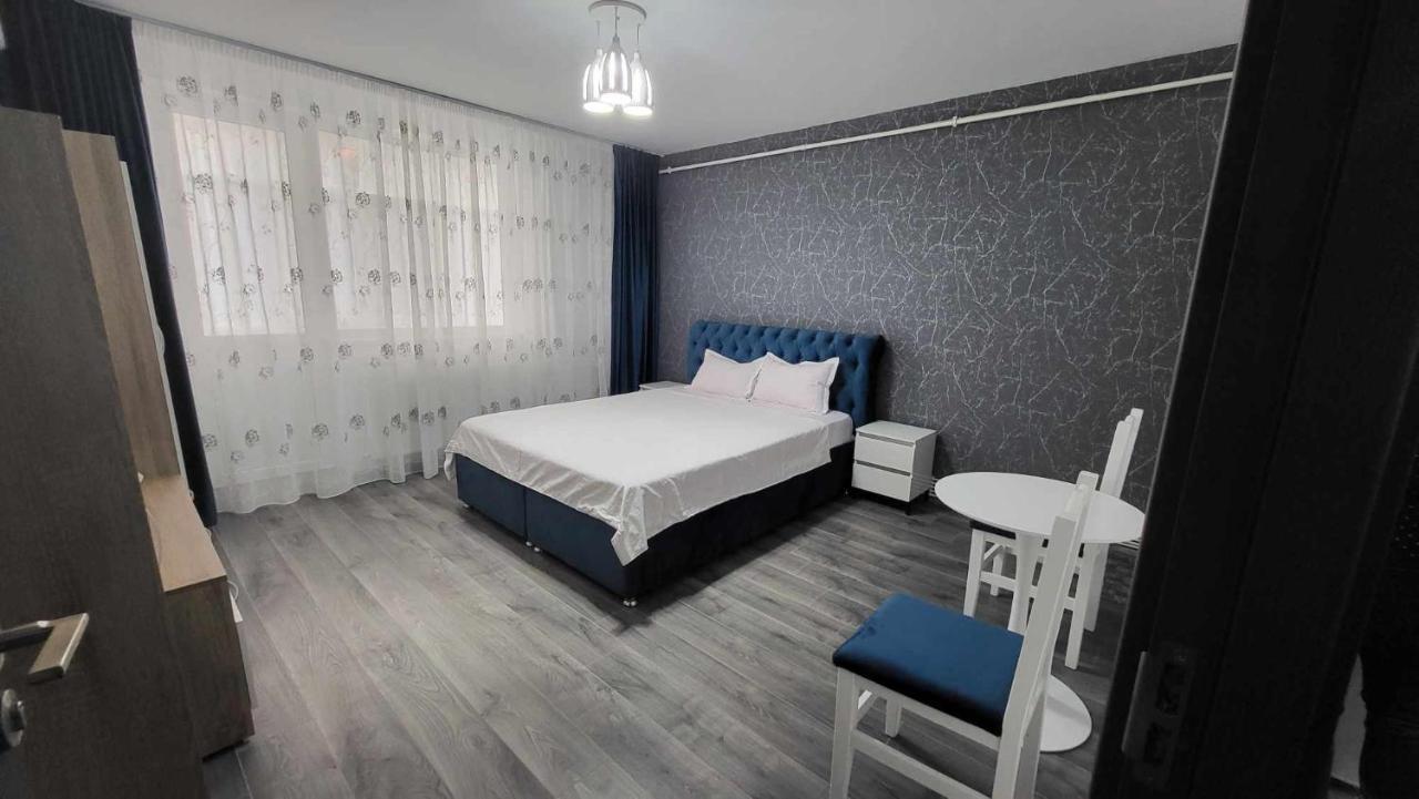 Garsoniera Navi Apartment